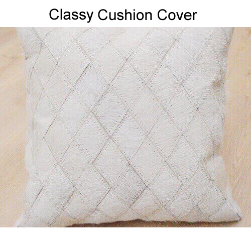 Cushion 1714 Ivory